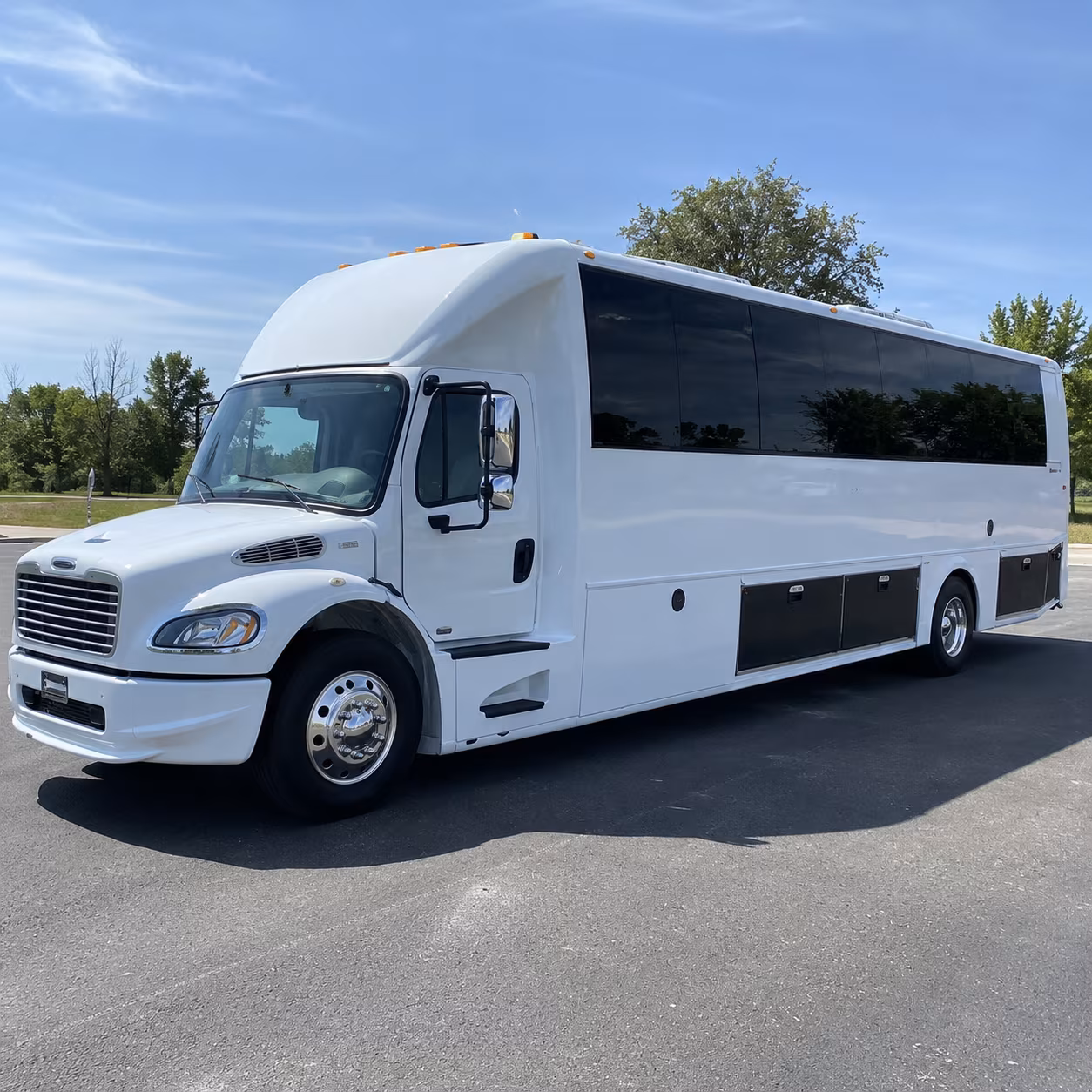 apopka 40 passenger party bus