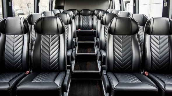 35 passenger minibus rental altamonte springs